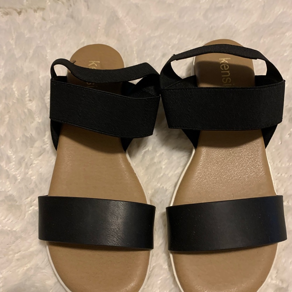 Black sandals